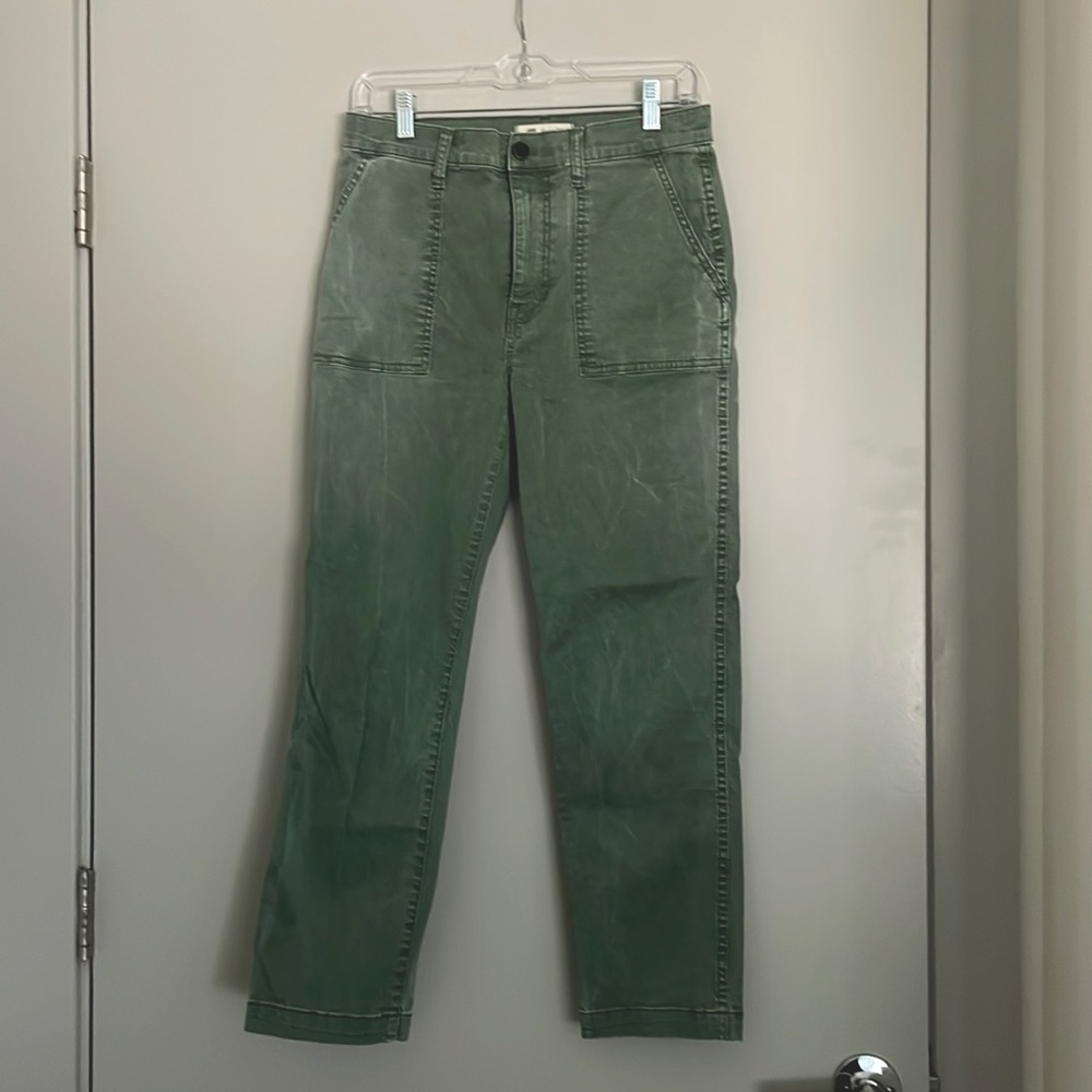 Madewell Stovepipe Fatigue Pants, size 28, in fatigue/sage green.